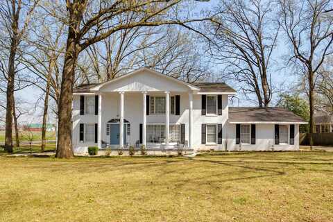 2006 Highland Cir, Muscle Shoals, AL 35661