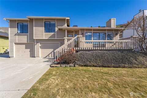 Golf Course, CHELAN, WA 98816