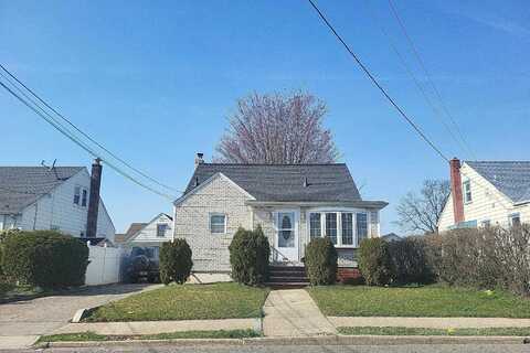 Mildred, LINDEN, NJ 07036