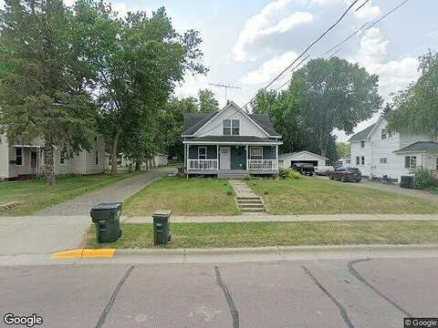 Common, WATERVILLE, MN 56096