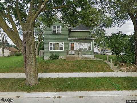 91St, MILWAUKEE, WI 53224