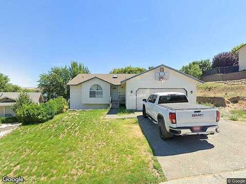 4Th, SELAH, WA 98942