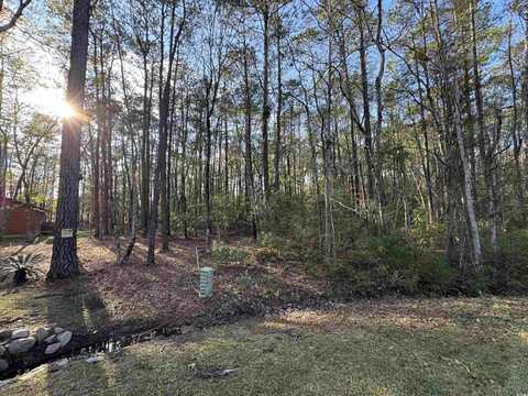 9 SW Mashie Ct., Carolina Shores, NC 28467