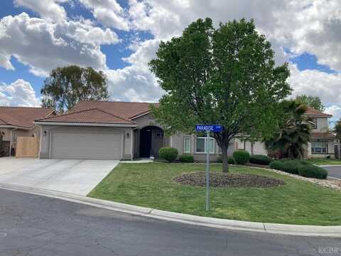 1214 Paradise Loop, Lemoore, CA 93245