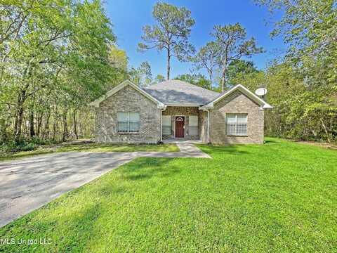 7084 Lauderdale Street, Bay Saint Louis, MS 39520