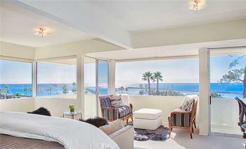 2824 Ocean Boulevard, Corona del Mar, CA 92625