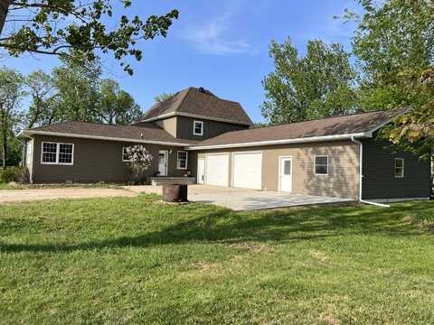 44383 149th Street, Waubay, SD 57273