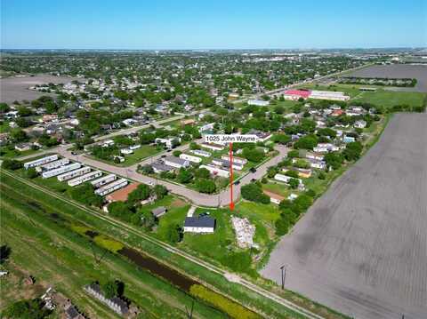 1025 John Wayne Drive, Robstown, TX 78380