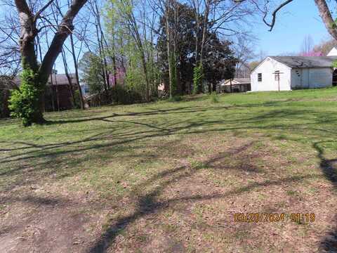 120 MAPLE, JACKSON, TN 38301