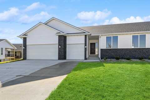 5518 NE Creek Ridge Drive, Ankeny, IA 50021