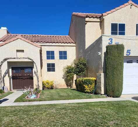 3745 Noll Drive, Palmdale, CA 93550