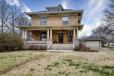 303 South Central Avenue, Marionville, MO 65705