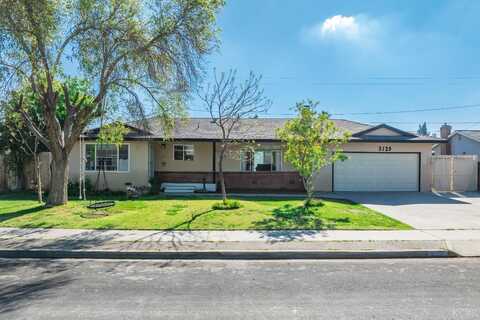 2125 Fairmont Drive, Hanford, CA 93230