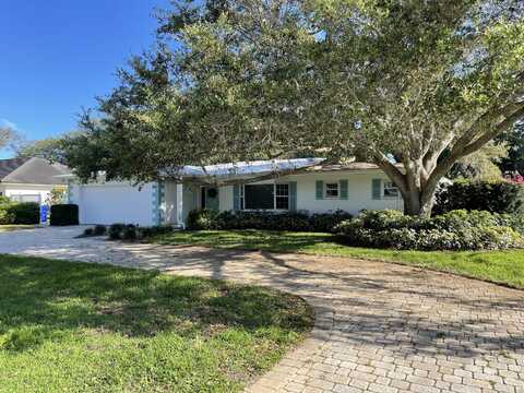 736 Iris Lane, Vero Beach, FL 32967