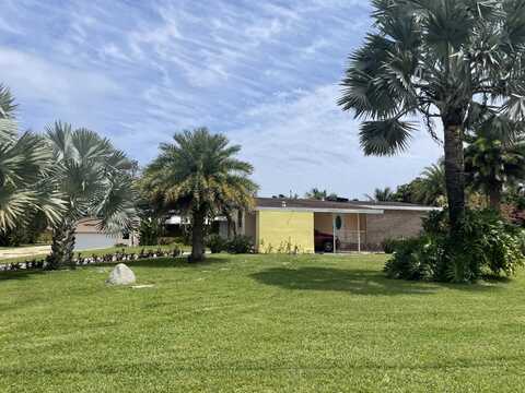 1810 High Ridge Road, Lantana, FL 33460