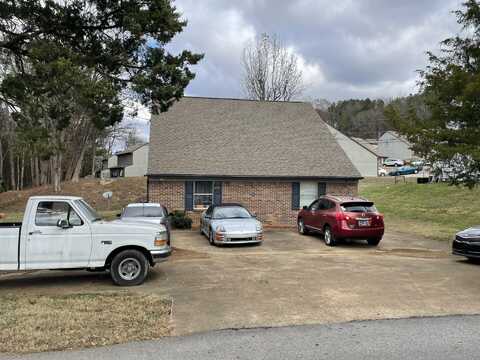 709/713 NE Weeks Drive, Cleveland, TN 37312