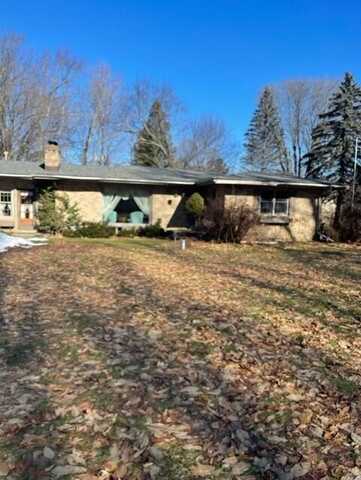 6675 Sunset Drive, Coloma, MI 49038