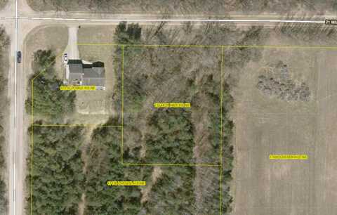 13644 21 Mile Road, Gowen, MI 49326