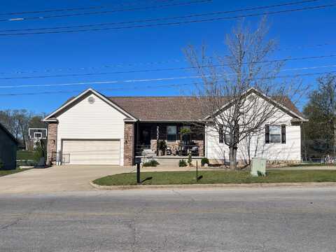 2357 Mcfarland Drive, West Plains, MO 65775