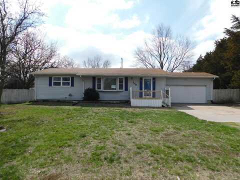 108 E John St, Galva, KS 67443