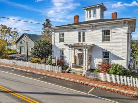 168 Main Street, Belgrade, ME 04917