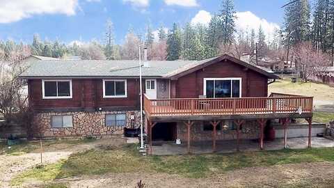 1352 OLD KETTLE RD, KETTLE FALLS, WA 99141