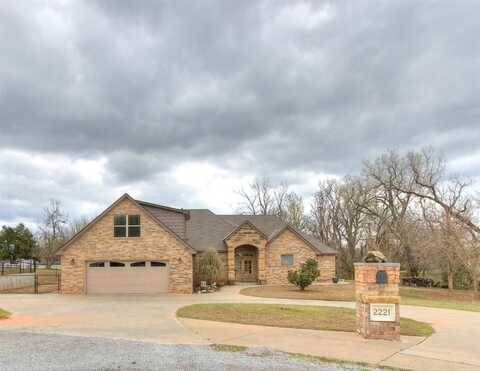 2221 County Road 1197, Tuttle, OK 73089