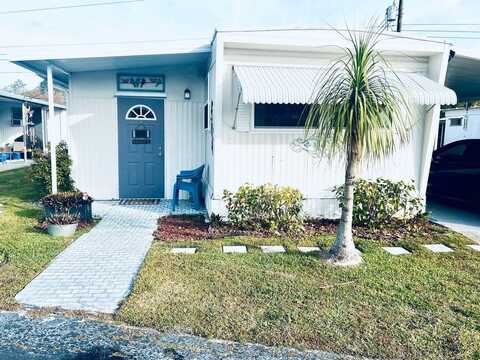 35 CC ST, Lakeland, FL 33815