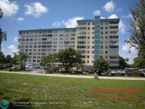 4330 Hillcrest Dr, Hollywood, FL 33021