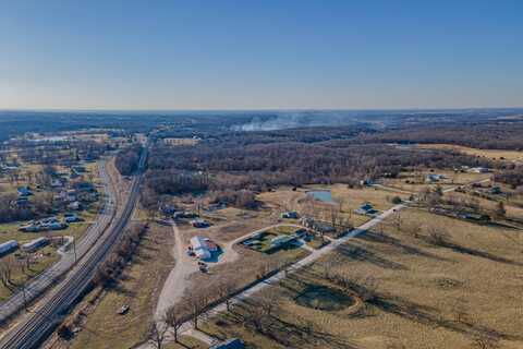 1075 County Road 1245, Moberly, MO 65270
