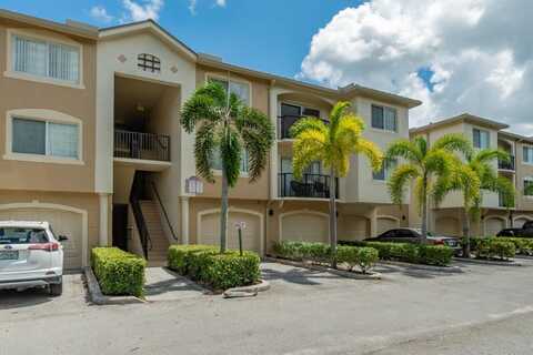 800 Crestwood Court S, Royal Palm Beach, FL 33411