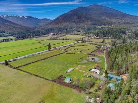 22633 Redwood Highway, Kerby, OR 97531