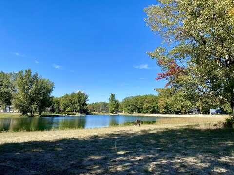 6842 Clubhouse Drive E, Canadian Lakes, MI 49346