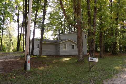 2179 Indian Trail, Evart, MI 49631