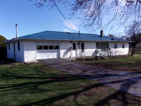 29532 Fawn River Road, Sturgis, MI 49091