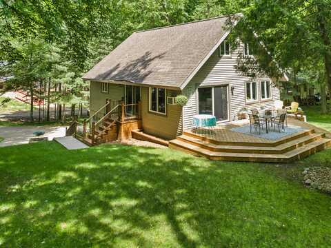 9799 Birdie Drive, Canadian Lakes, MI 49346