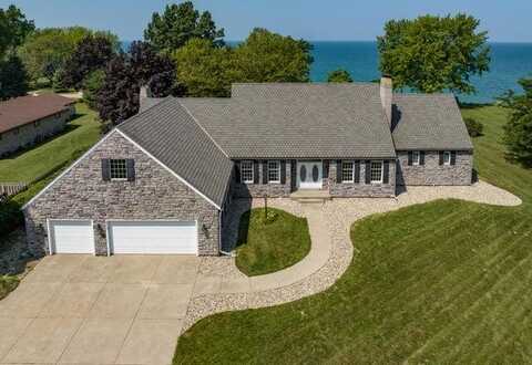 3300 S Lakeshore Drive, Saint Joseph, MI 49085