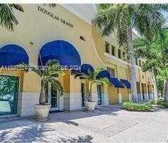 50 Menores Ave, Coral Gables, FL 33134
