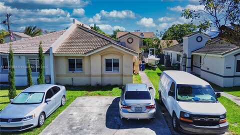 20431 SW 93rd Ave, Cutler Bay, FL 33189