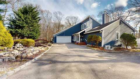 18 Inlet View Path, East Moriches, NY 11940