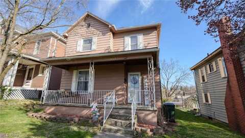 713 Taylor Avenue, Cambridge, OH 43725