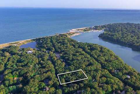 27 Guernsey Lane, East Hampton, NY 11937