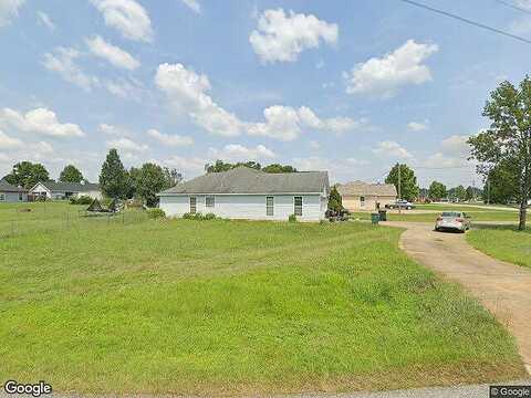 Honeysuckle, FORT MITCHELL, AL 36856