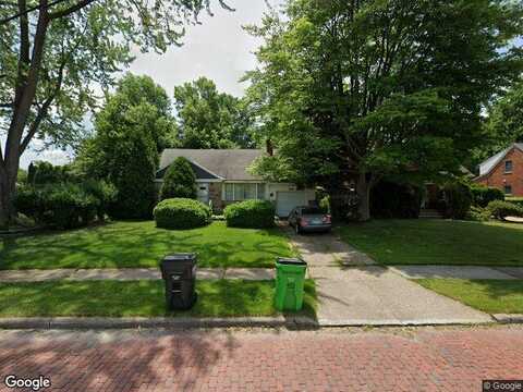 Parkwood, EUCLID, OH 44132