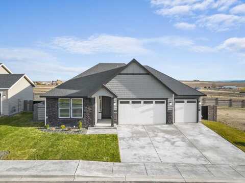 7858 Blanchard Loop, West Richland, WA 99353