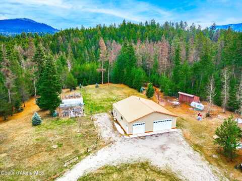 35500 N Collins Rd, Athol, ID 83801