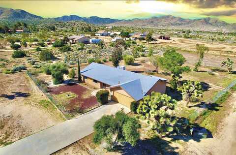 8754 Warren Vista Avenue, Yucca Valley, CA 92284