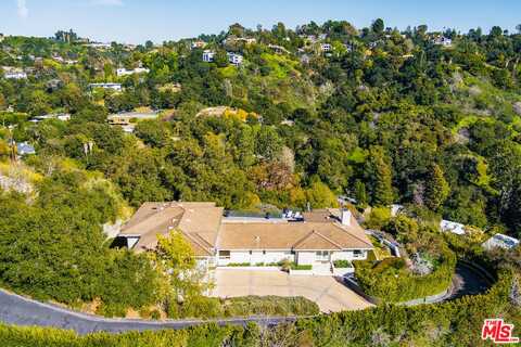 2547 Hutton Dr, Beverly Hills, CA 90210