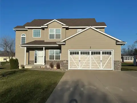 595 Kervin Court, Robins, IA 52328