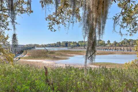 41 Petigru Drive, Beaufort, SC 29902